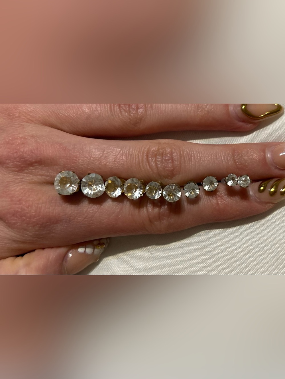 SHEIN Gemstone Diamond Stud Earrings